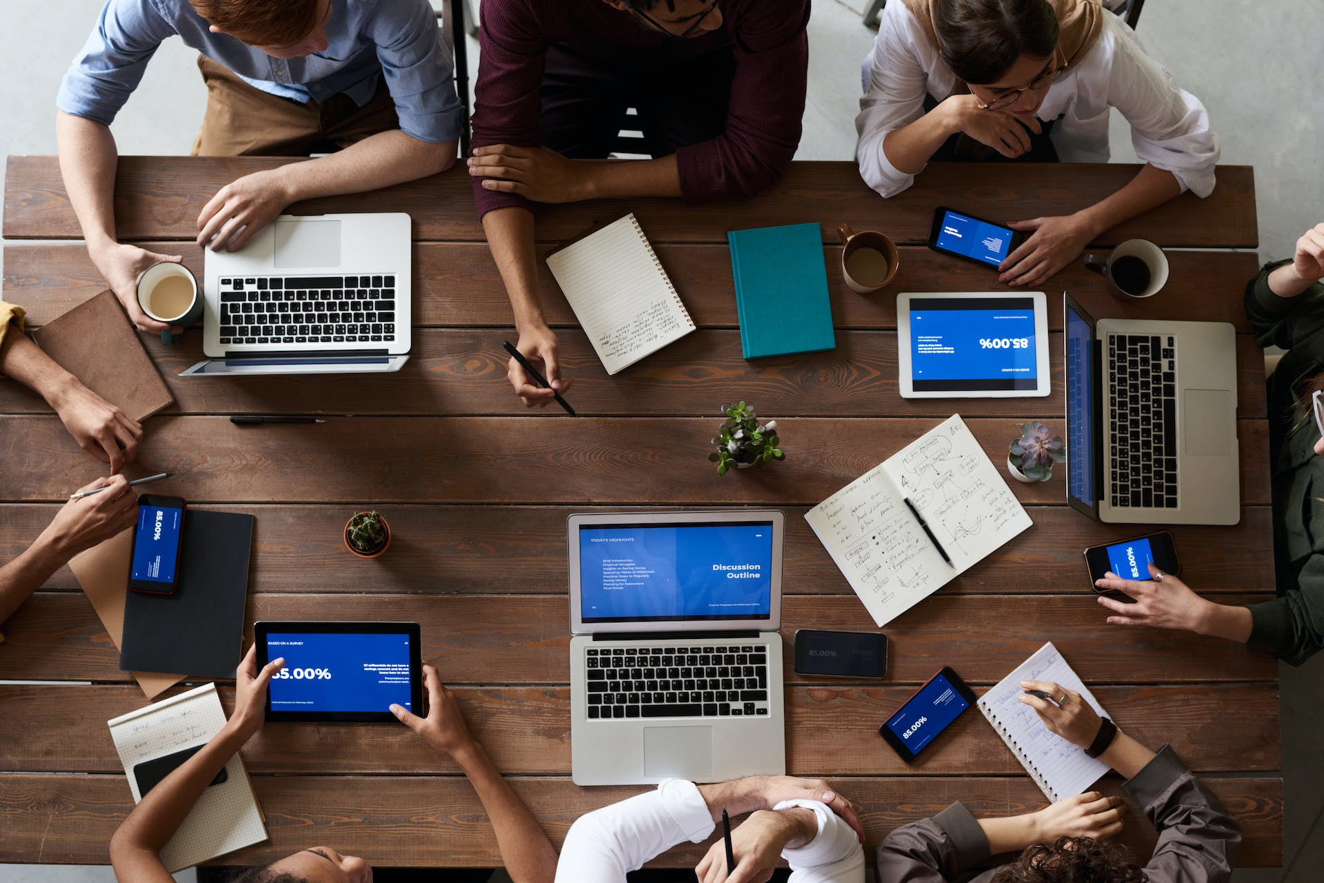 Understanding the differences between web designers, front-end and back-end developers, and UI/UX designers.