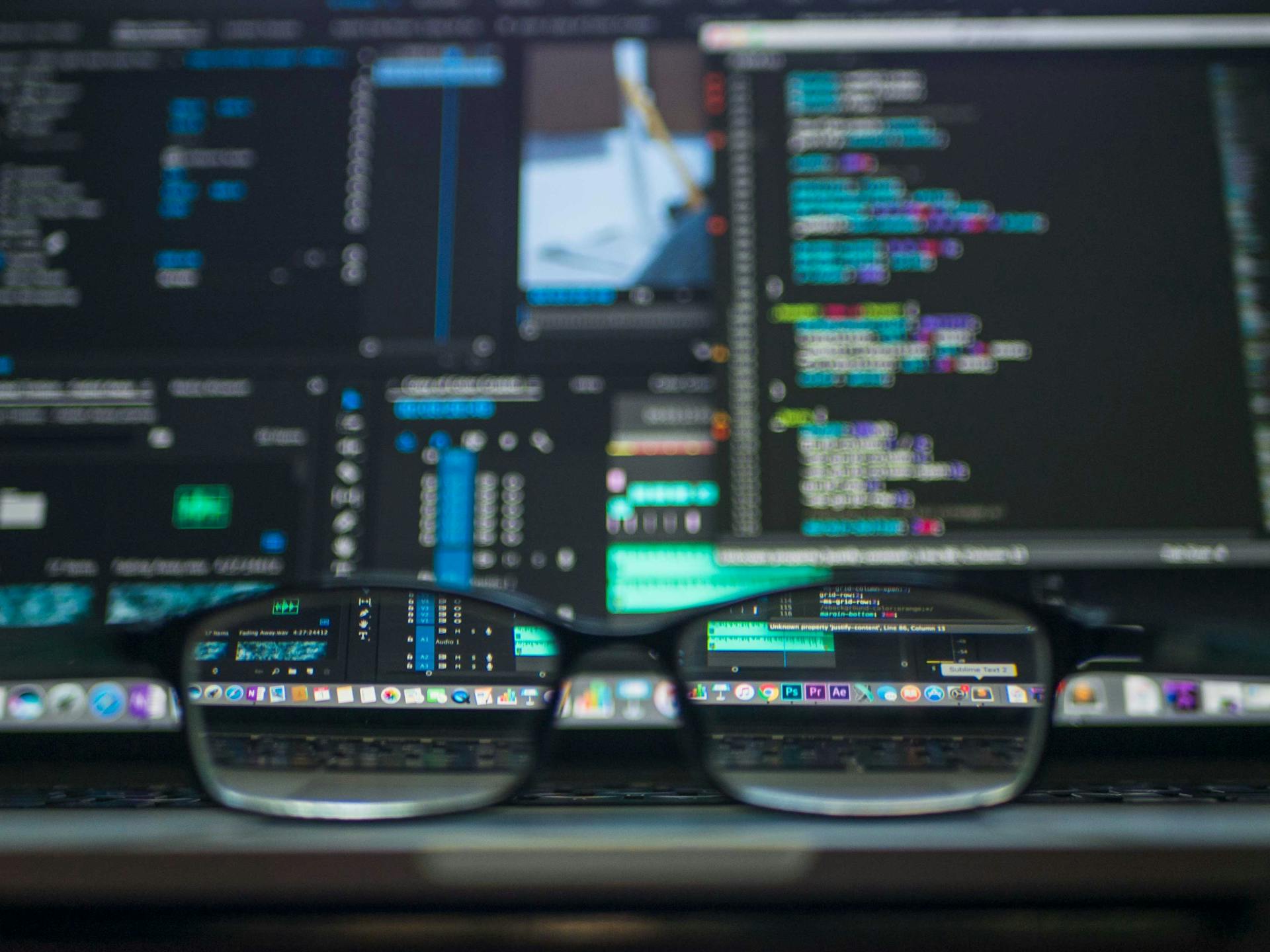 How to transfer a domain from one registrar and CloudFlare nameserver account to another with no downtime.